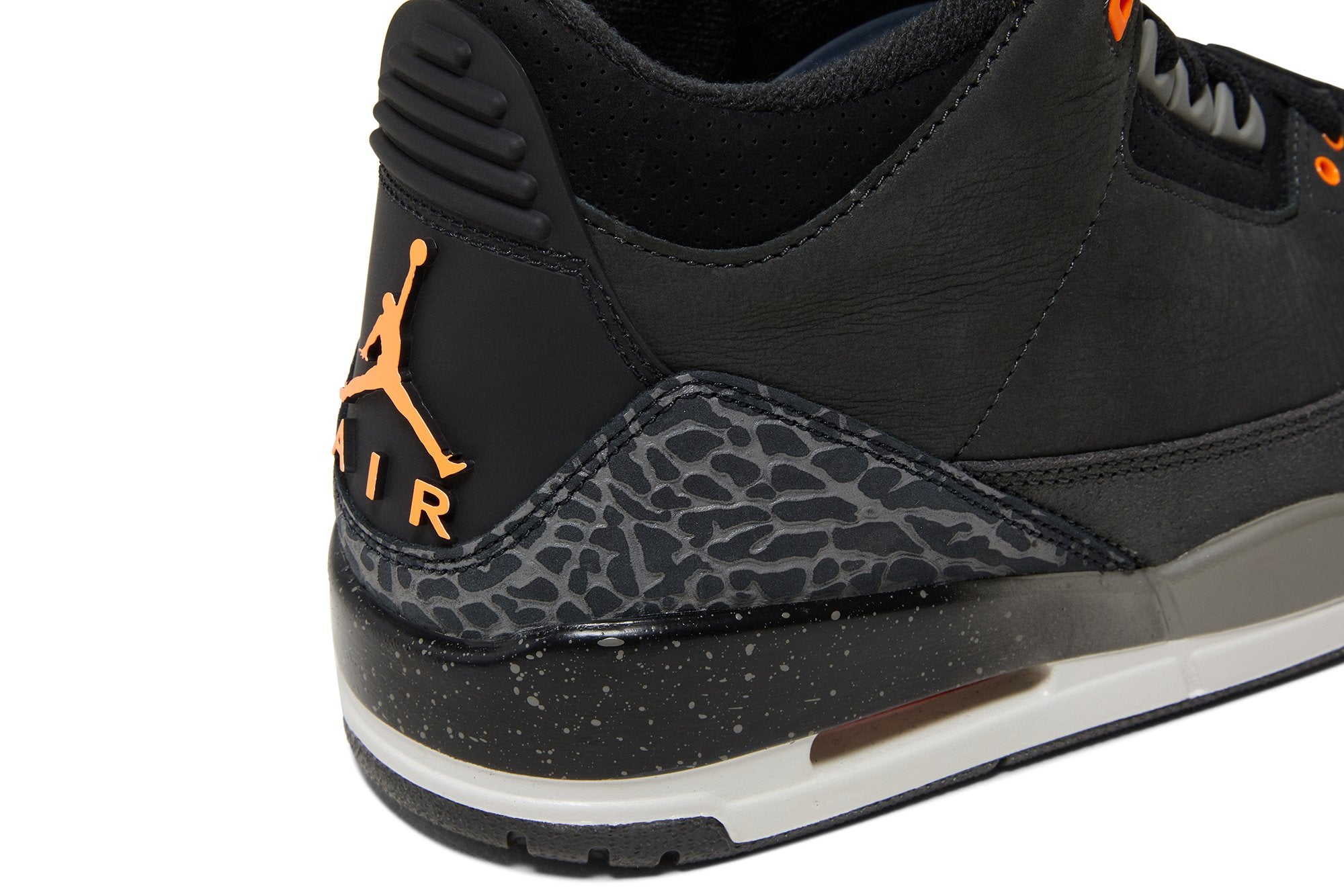 Air Jordan 3 Retro 2023 - Fear ()