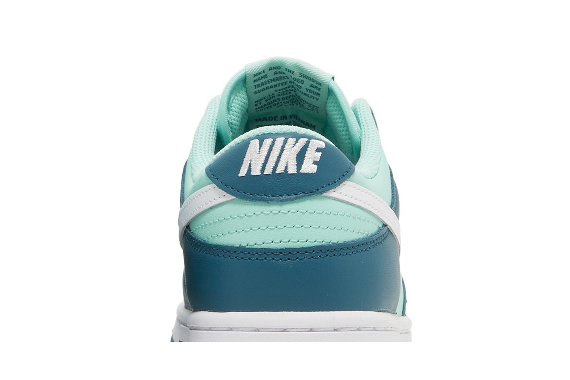 Women's Nike Dunk Low - Geode Teal ()