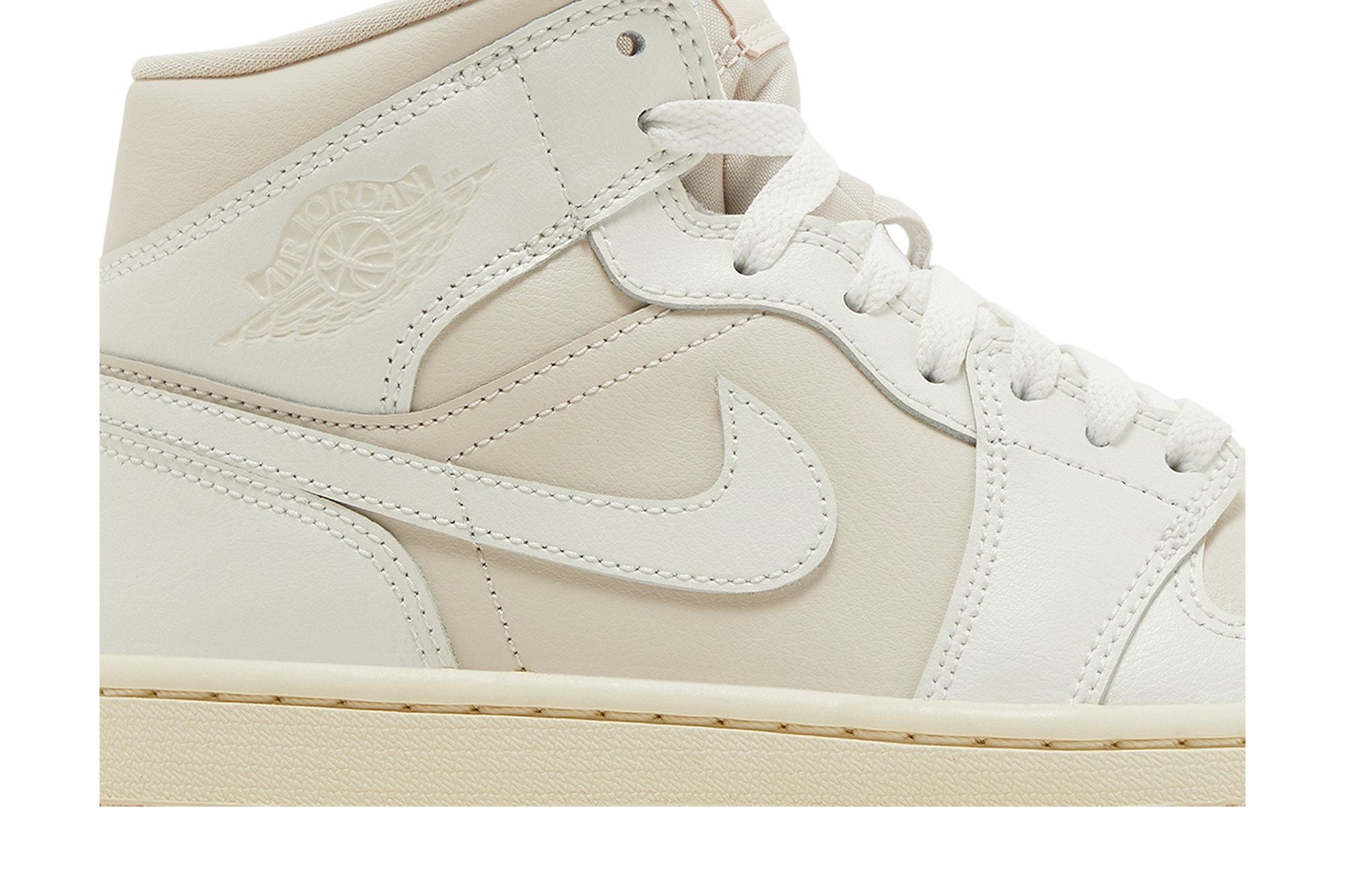 Women's Air Jordan 1 Mid - Legend Light Brown ()