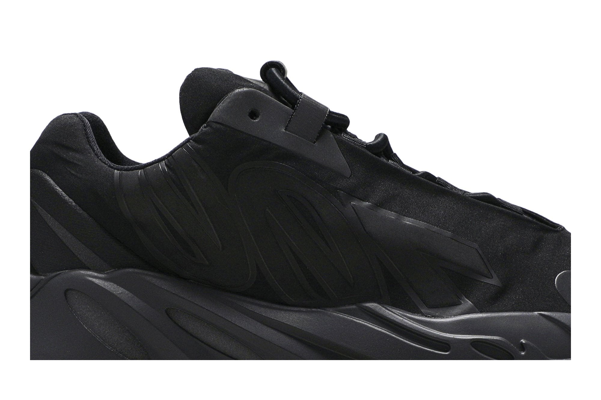 Adidas Yeezy Boost 700 MNVN - Triple Black ()