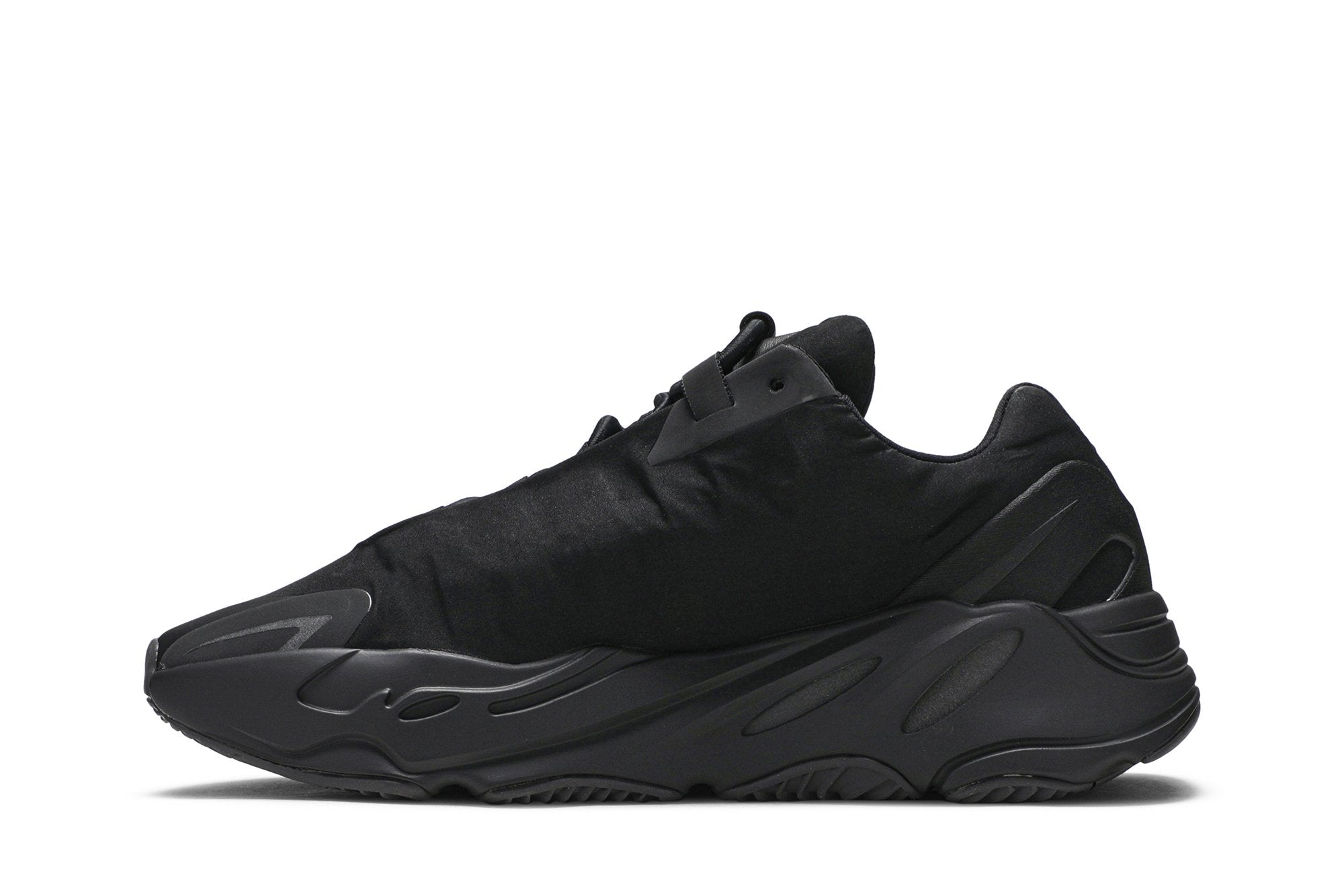 Adidas Yeezy Boost 700 MNVN - Triple Black ()