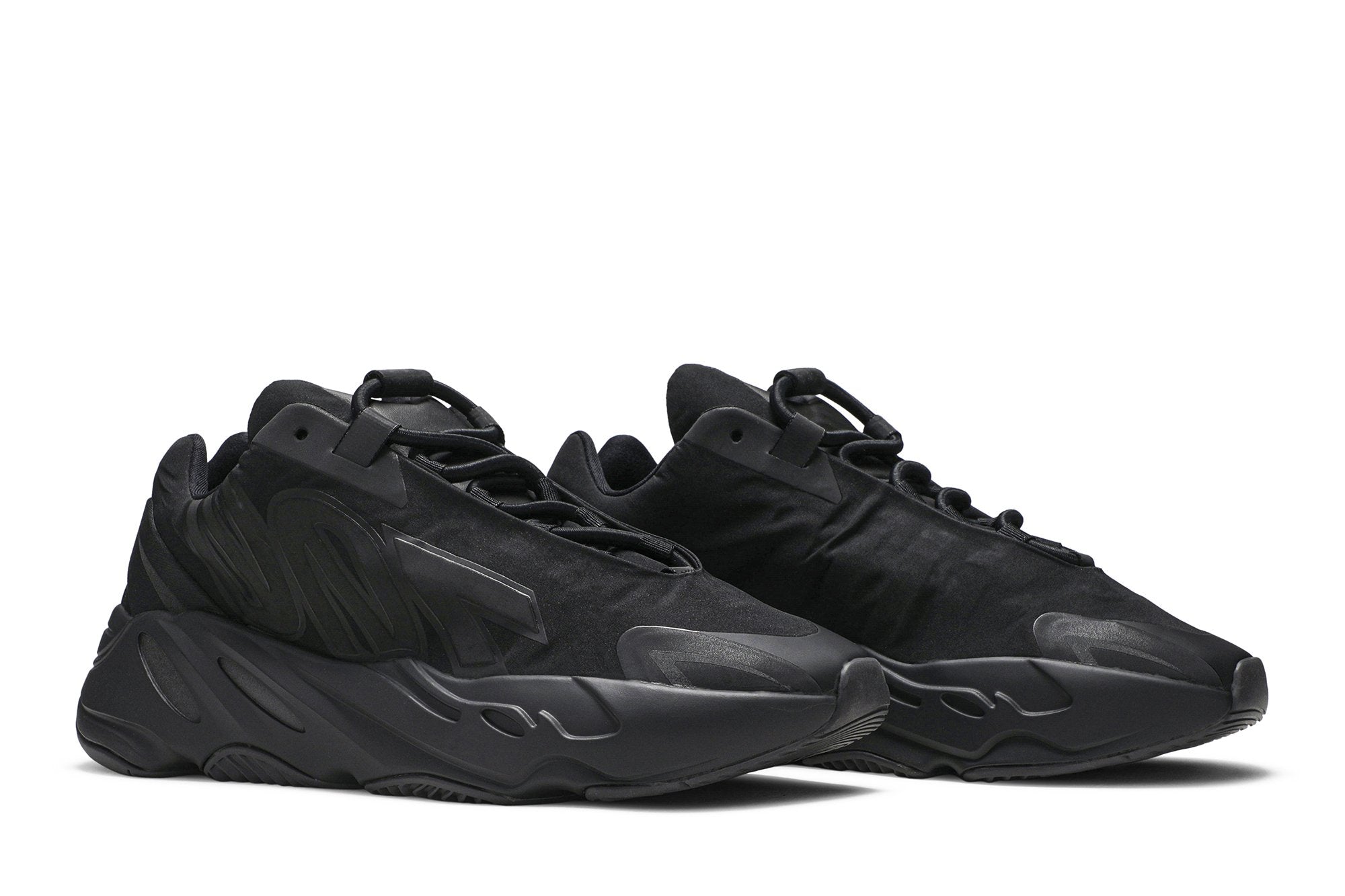 Adidas Yeezy Boost 700 MNVN - Triple Black ()