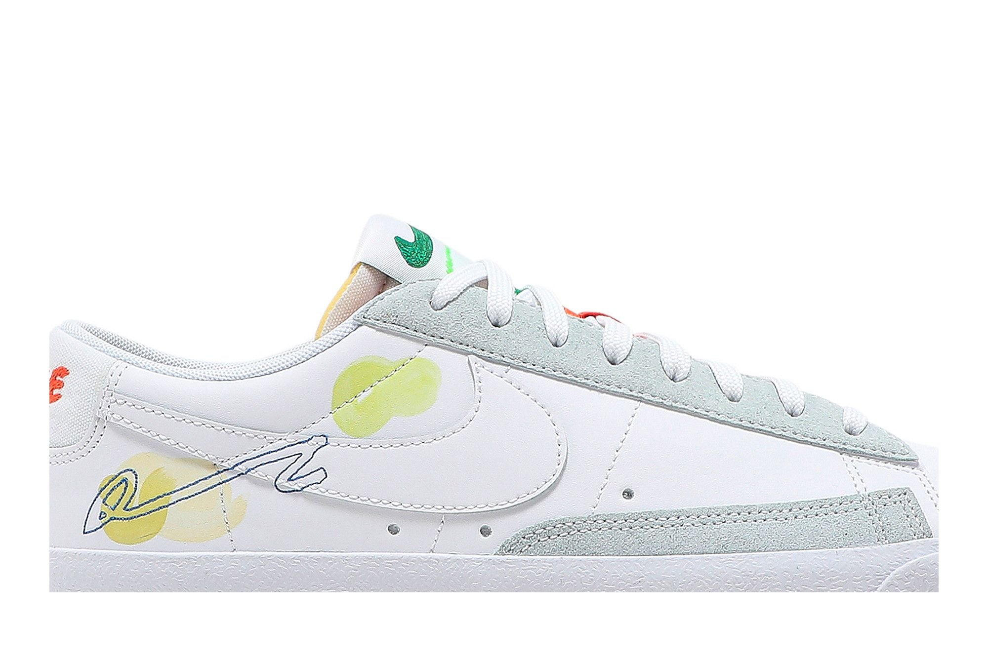 Nike Mayumi Yamase x Blazer Low '77 Flyleather 'Earth Day' - White Multi ()