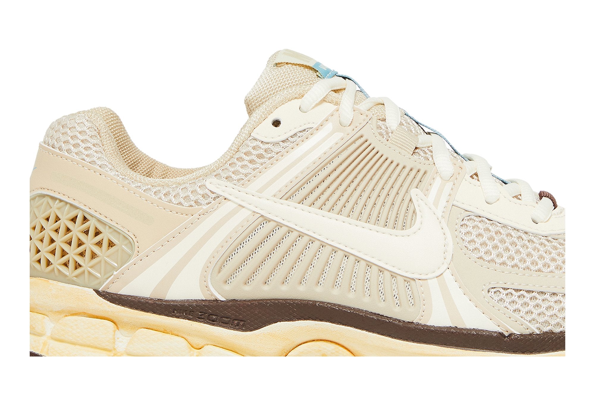 Women's Nike Zoom Vomero 5 - Oatmeal ()