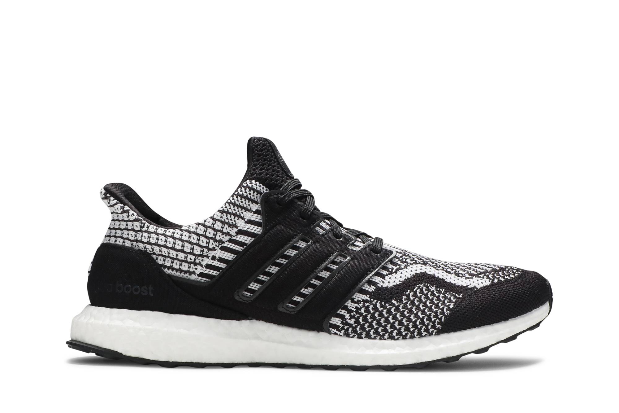 Adidas Ultra Boost 5.0 DNA 'Oreo'